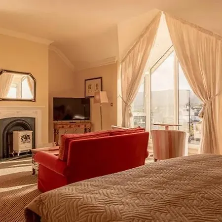 Butler Arms Hotel