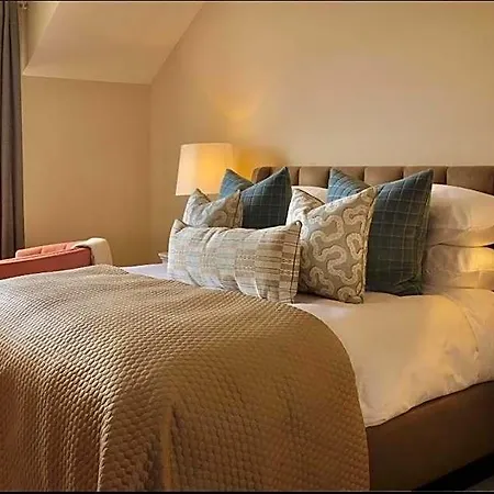 Butler Arms Hotel