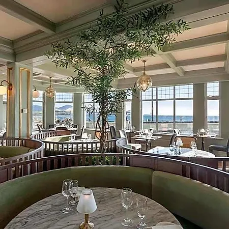 Hotel Butler Arms 4*