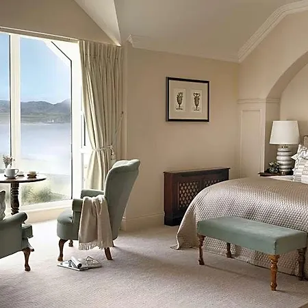 Butler Arms Hotel 4*