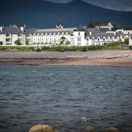 Hotel Butler Arms An Coireán