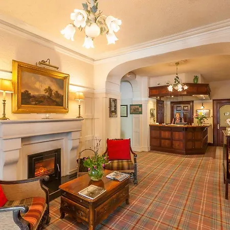 Butler Arms Hotel 4*